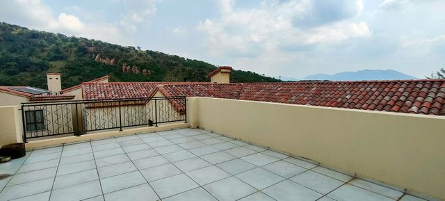 5 Bedroom Property for Sale in Estate D Afrique North West